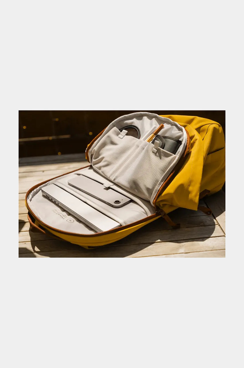 Moment Everything Backpack 21L Overnight - Workwear