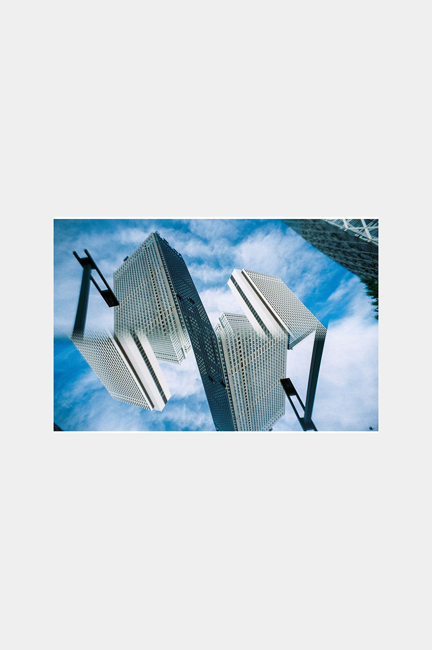 LomoApparat 21mm Point and Shoot Chiyoda Edition