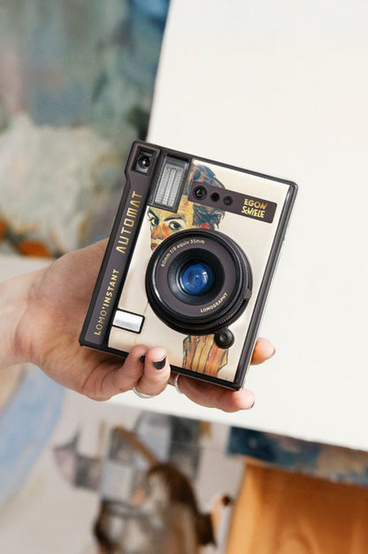 Lomo Instant Automat & Lenses Schiele