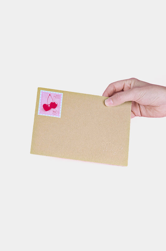 Sobre XOXO hasta 13x18 / Incluye Stickers