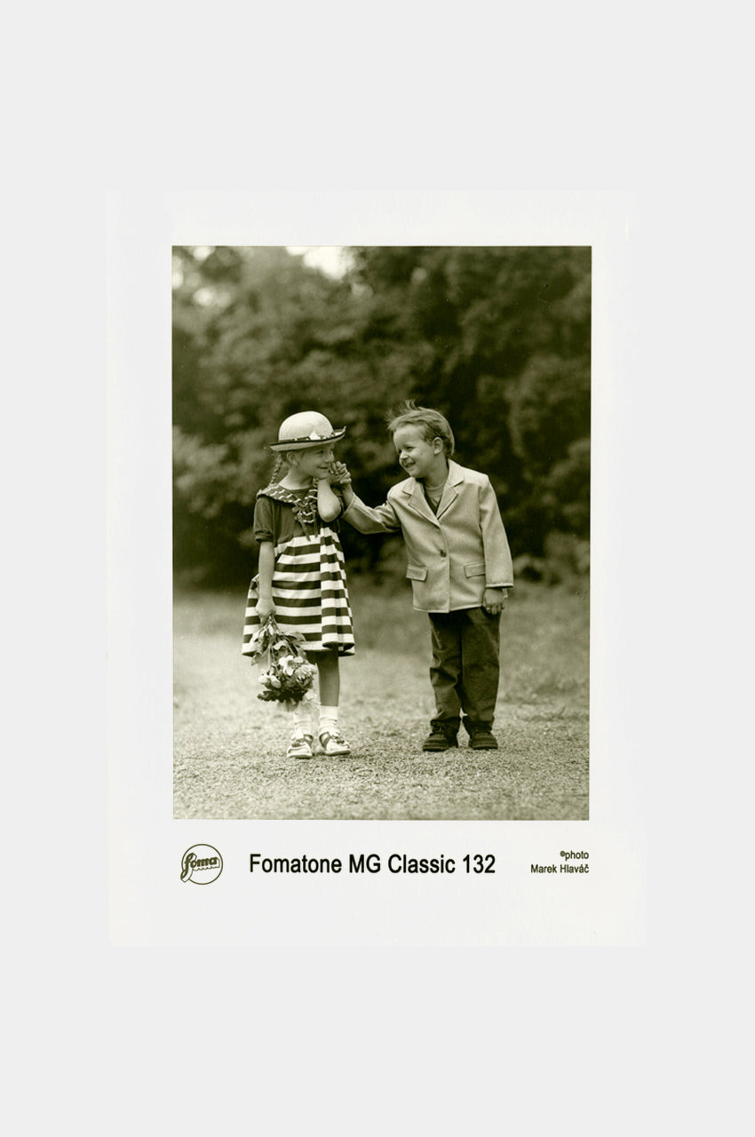 FOMATONE MG CLAS 132 30x40 CM/10 hojas