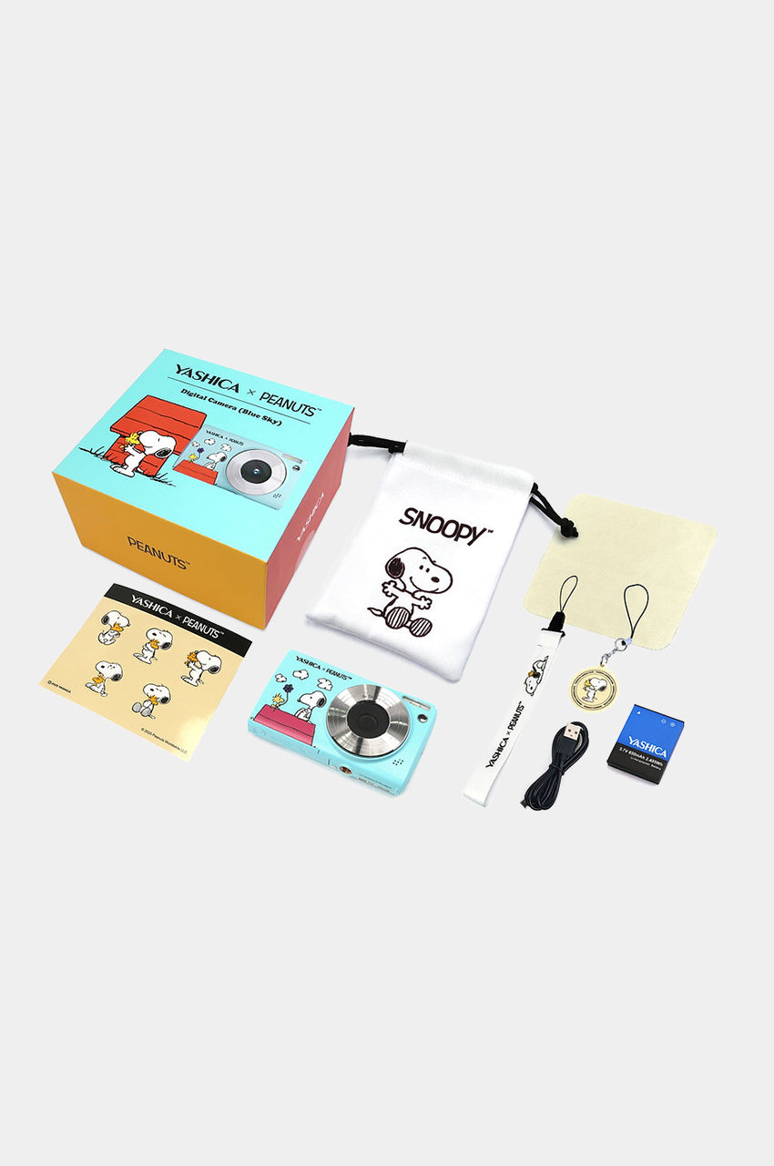 YASHICA x Snoopy Digital Camera