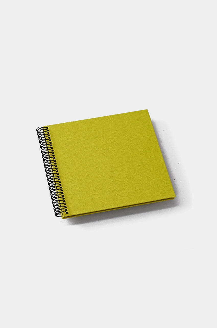 Álbum espiral Economy Medium black pages